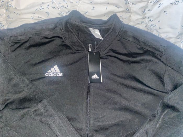 adidas top tracksuit size XXL brand new with tag