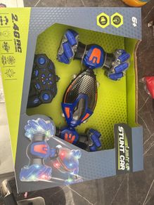 Light up stunt car