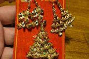 Christmas Magic Vintage Bundle of 2 pairs of earrings and a brooch.