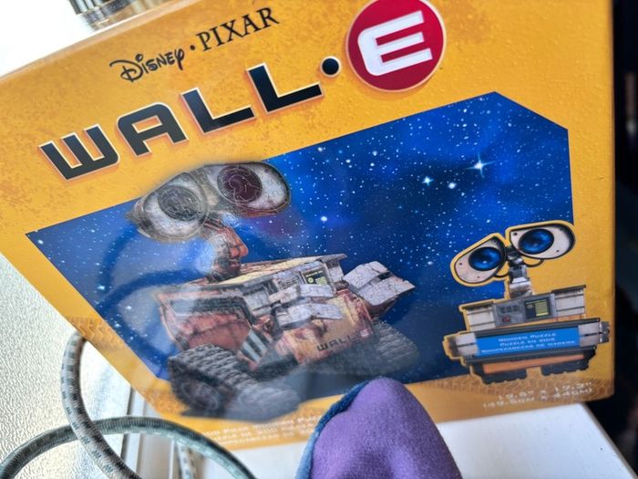 New WALL E wooden puzzle