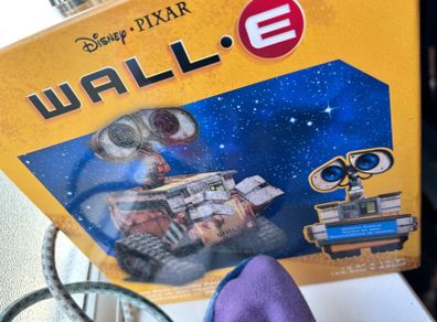 New WALL E wooden puzzle