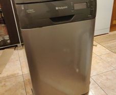 Hotpoint Ultima Super Silent Dishwasher