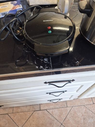 Omlette maker