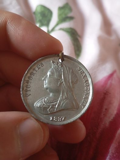 Queen Victoria Diamond Jubilee Royalty Commemorative Medallion, 1897