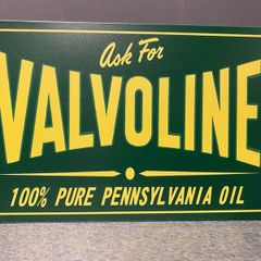 Valvoline Tin Metal sign