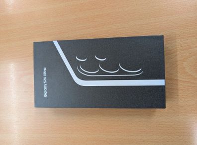 Samsung Galaxy S26 Ultra 1TB/16GB Ram - Brand New