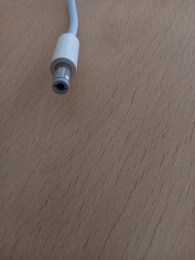 Apple power adapter with barrel connector