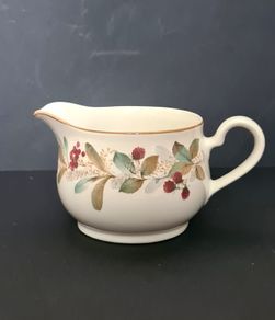 Arklow vintage gravy boat, sauce jug
