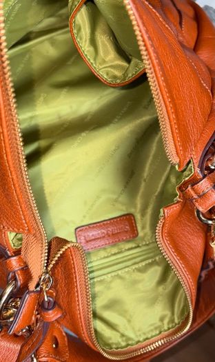 Handbag leather
