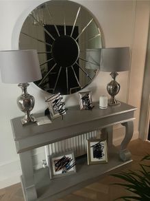 Pair of table lamps with shades