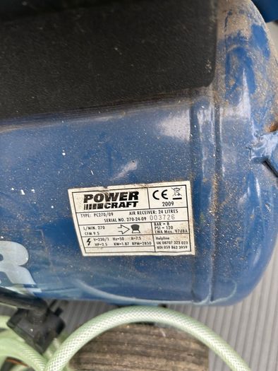 Air compressor