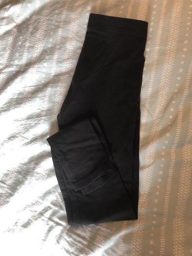 Black leggings