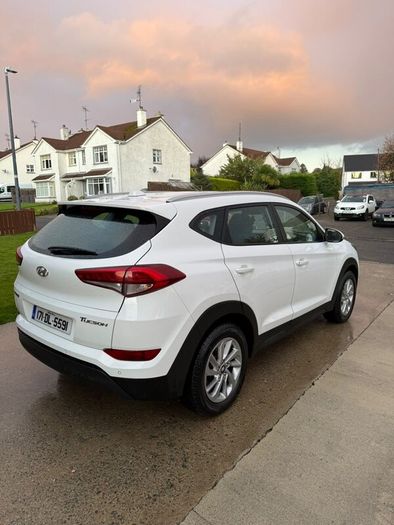 Hyundai Tucson 2017 SE.