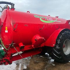 Slurry tanker
