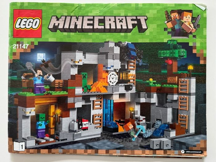 Lego Minecraft The Bedrock Adventures 21147