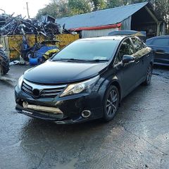 Breaking Toyota avensis 2014 2.0 diesel