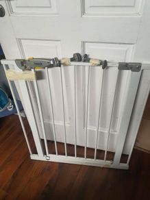 Hauck baby gate