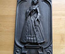 Vintage Cast Iron Relief Picture