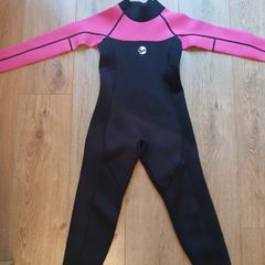 Kids wetsuit, age 7