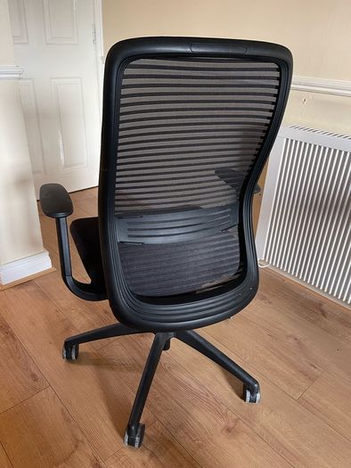 NV Ergonomic office chair