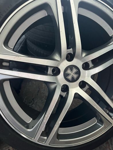 18" RS4 Style Diamond Cut Alloy Wheels - Refurbished