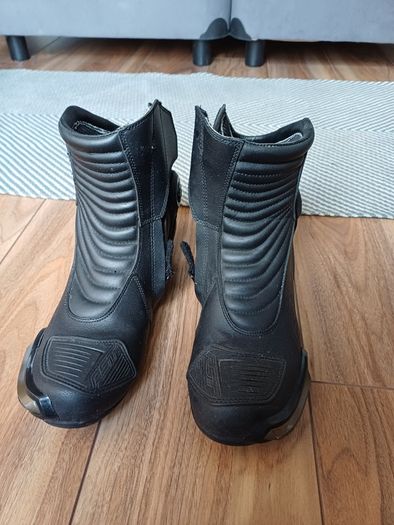 Bikers boots