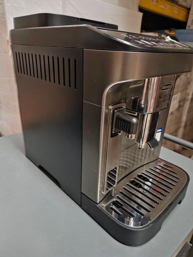 De'longhi Magnifica Evo - Bean To Cup Espresso Coffee Machine - ECAM290.81.TB