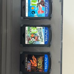 3 Vita Games and Case
