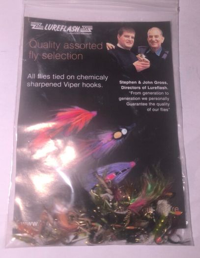 lureflash quality assorted fly selection 50 flies in viper hooks