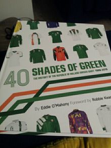 40 Shades of green