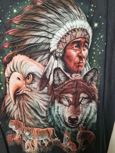 Vintage WILD t shirt American Indian wolf wolves eagle print front and back Size large