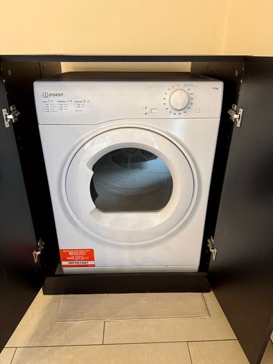 INDESIT I1 D80W UK 8 kg Vented Tumble Dryer - White