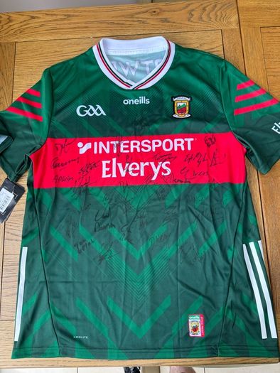 Mayo GAA Jersey 25/26 Signed by Team