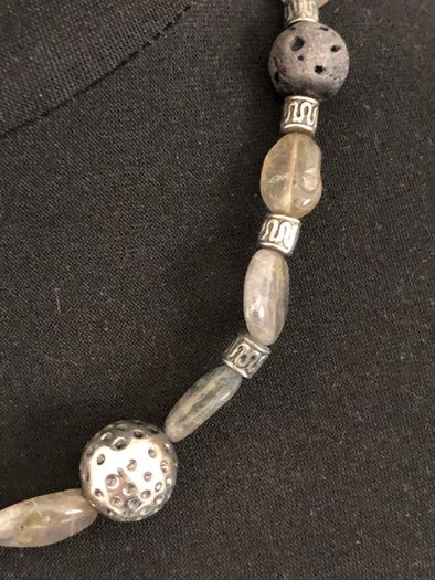 Teng yue necklace and bracelet set