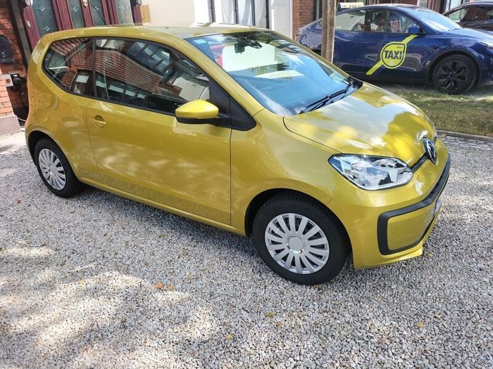 Volkswagen Up Automatic 2020