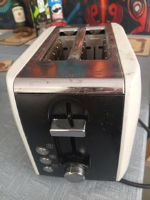 Toaster by Morphy Richards