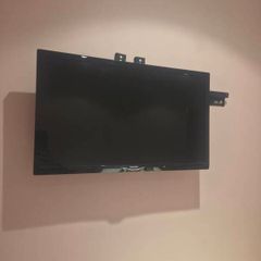 Philips 24 Inch TV & Wall Bracket
