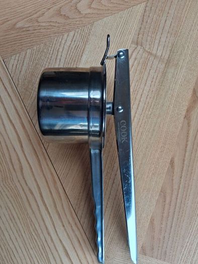 Potato ricer