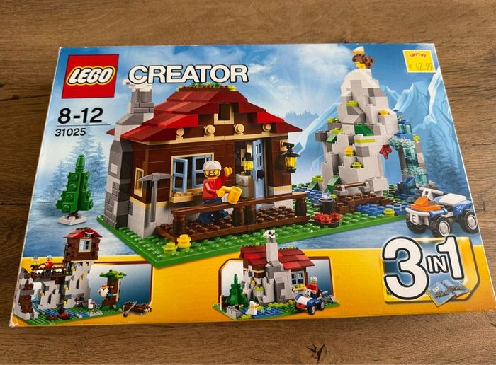Lego Creator buildings
