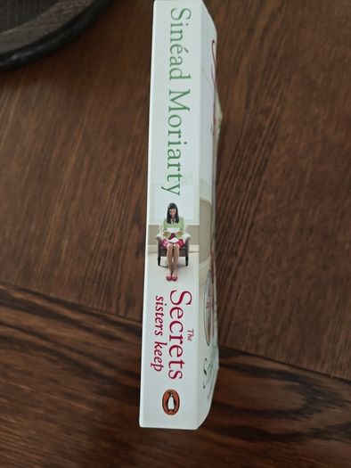Book Secrets Sisters Keep