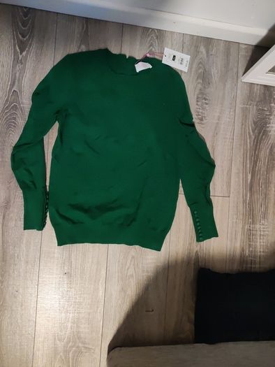 BNWT Green Savida jumper