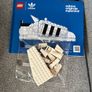 lego Adidas shoe 10282 Image 7