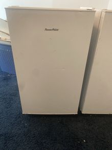powerpoint  under counter fridge with freezer box