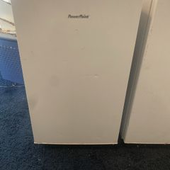 powerpoint  under counter fridge with freezer box