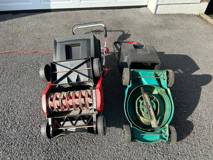 Bosch electric lawnmower & thatcher
