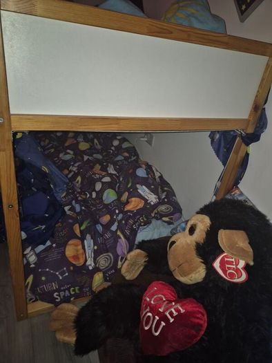 Kura bed