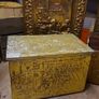 Vintage hammered brass fireside items.. Image 5