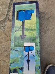 Garden socket set with rod for outdoor use