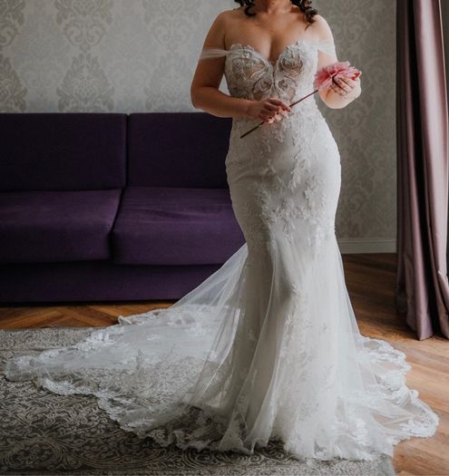 wedding dress