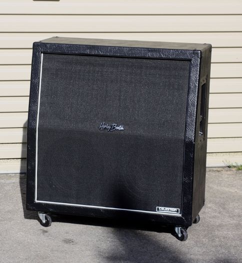 Harley Benton 4x12 speaker cab with Celestion Vintage 30 speakers